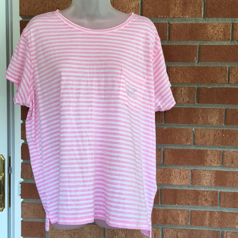 Vineyard Vines Tee